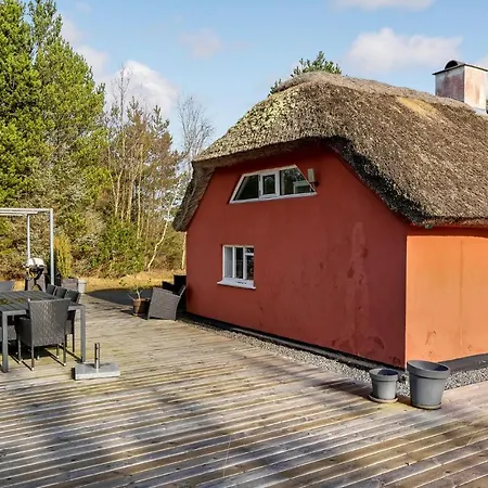 Holiday home Stunning In With House A Panoramic View